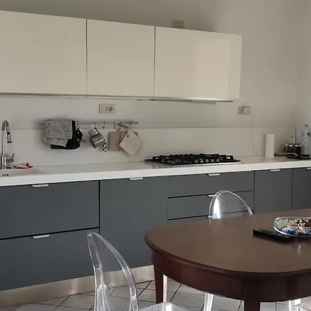 Вілла Guazzi Пезаро